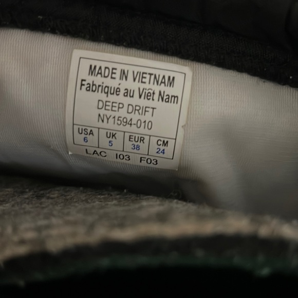 Sorel Boots - Picture 10 of 13